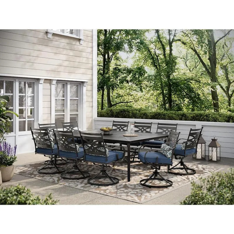 Set da pranzo all'aperto in acciaio piatto 11 pezzi, 60 in., 84 in., Montclair, Blu, 10 Rockers girevole e 60 in. x 84 in. Tabella, Marina Militare, Set da pranzo da esterno