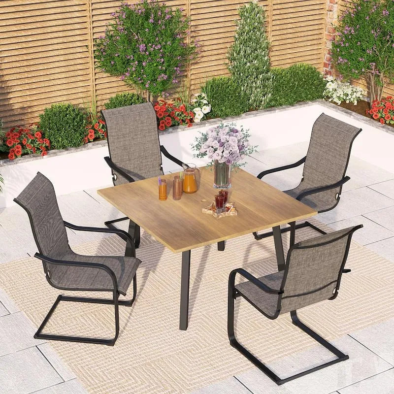 Set da pranzo all'aperto del patio del metallo del pezzo 5 pezzi, Set da pranzo all'aperto del patio del metallo con tavolo quadrato del legno e sedie del patio del C-Spring, nero